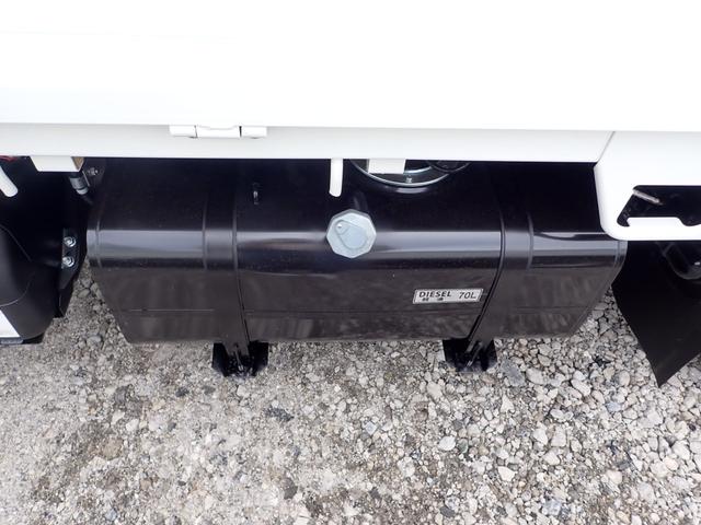 キャンター 　フル液晶メーター　２ｔ　標準１０尺　平ボディ　ＡＴ（8枚目）