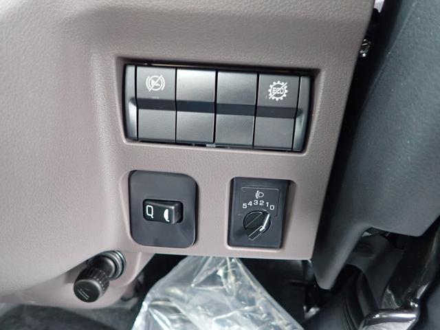 キャンター 　フル液晶メーター　２ｔ　標準ロング　平ボディ　ＡＴ（22枚目）