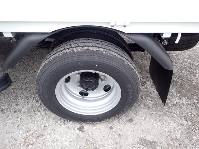 キャンター 　フル液晶メーター　２ｔ　標準ロング　平ボディ　ＡＴ（27枚目）