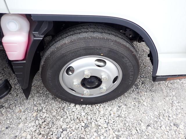 キャンター 　フル液晶メーター　２ｔ　標準ロング　平ボディ　ＡＴ（29枚目）