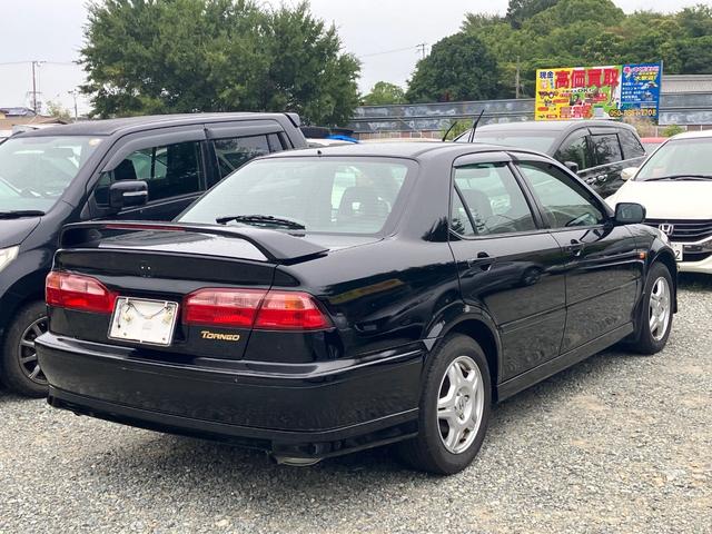 トルネオ ＳｉＲ－Ｔ　５速ＭＴ　ＤＯＨＣ／Ｖ－ＴＥＣ（2枚目）