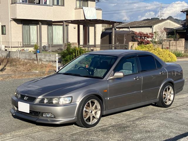 アコード ２．０ＶＴＳ　車高調　マフラー　社外１７インチＡＷ（7枚目）