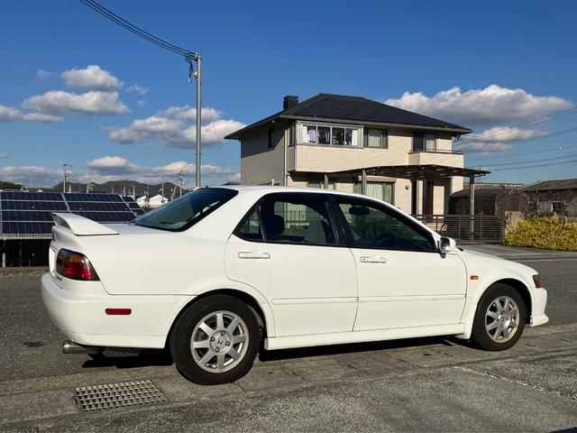 アコード ２．０ＶＴＳ　５速ＭＴ　ワンオーナー　無限マフラー（4枚目）
