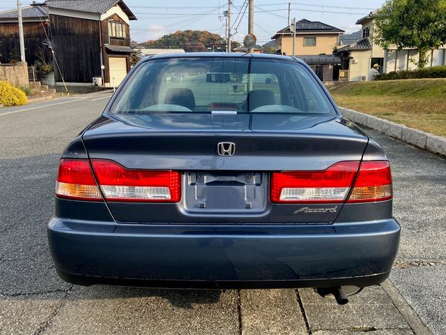 アコード 1.8VTE 5速MT(3枚目)