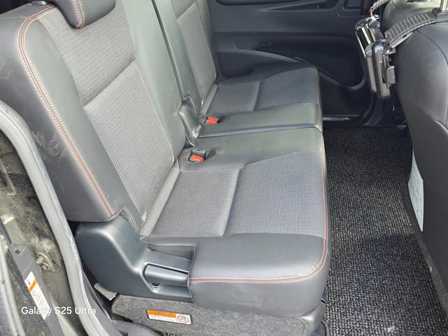 シエンタ Ｇ　クエロ　両側パワースライドドア　ＡＡＣ　７人乗り　トヨタセフィーティーセンス　スマートキー×２（14枚目）