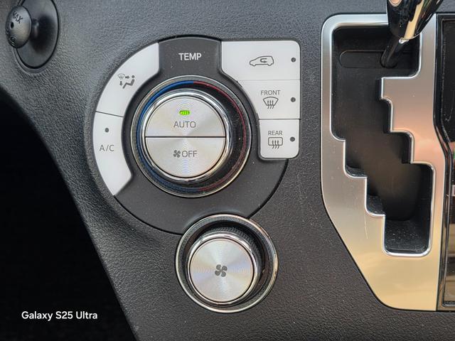 シエンタ Ｇ　クエロ　両側パワースライドドア　ＡＡＣ　７人乗り　トヨタセフィーティーセンス　スマートキー×２（26枚目）