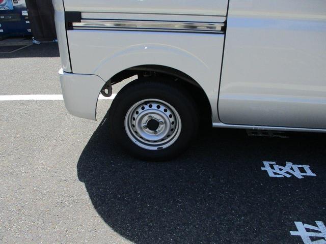 日産 ＮＶ１００クリッパーバン