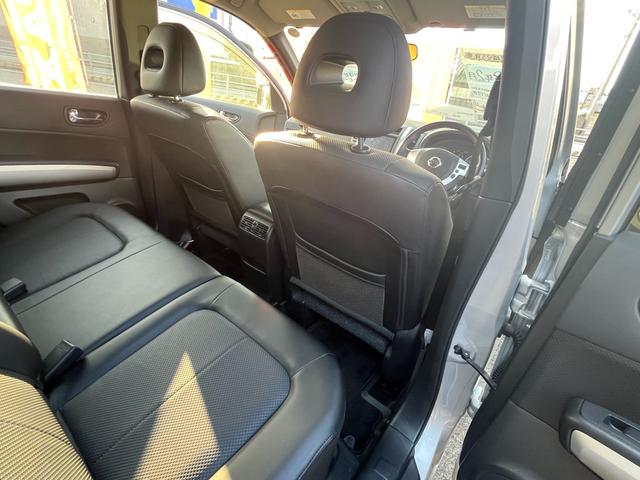エクストレイル ２０Ｘｔｔ　お客様直接買取車両です　４ＷＤ　シートヒーター　ナビＴＶ　Ｂｌｕｅｔｏｏｔｈ　ＤＶＤ　ＣＤ　バックカメラ　ＥＴＣ　オートライト（51枚目）