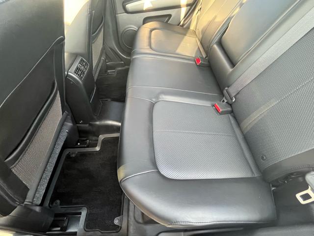 エクストレイル ２０Ｘｔｔ　お客様直接買取車両です　４ＷＤ　シートヒーター　ナビＴＶ　Ｂｌｕｅｔｏｏｔｈ　ＤＶＤ　ＣＤ　バックカメラ　ＥＴＣ　オートライト（56枚目）