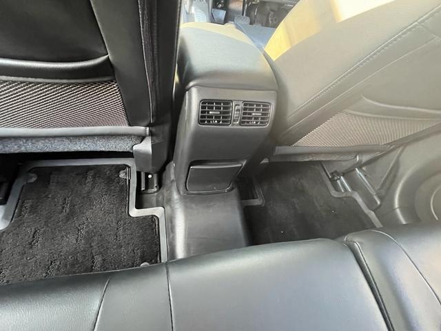 エクストレイル ２０Ｘｔｔ　お客様直接買取車両です　４ＷＤ　シートヒーター　ナビＴＶ　Ｂｌｕｅｔｏｏｔｈ　ＤＶＤ　ＣＤ　バックカメラ　ＥＴＣ　オートライト（57枚目）