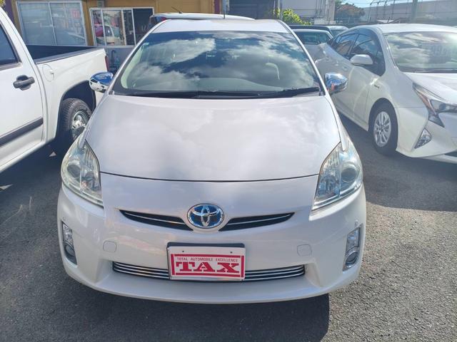 プリウス Ｓ　お客様直接買取車両　ディスプレイオーディオ　Ｂｌｕｅｔｏｏｔｈ　ＥＴＣ　電格ミラー　バックカメラ　ラゲッジカバー　１８００ｃｃ　エアバッグＡＢＳ　スマートキー×２　プッシュスタート（2枚目）