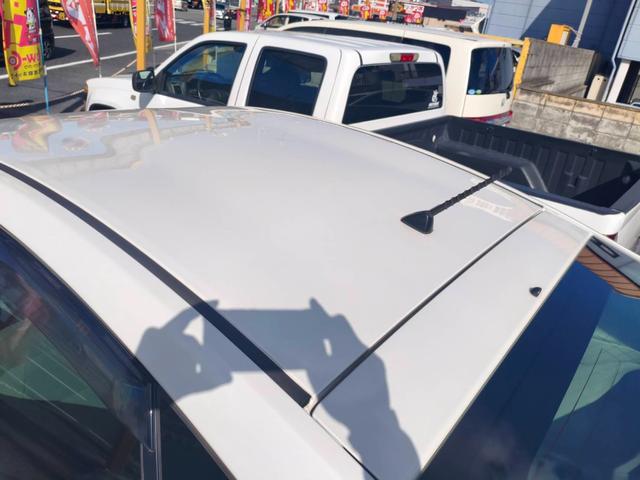 プリウス Ｓ　お客様直接買取車両　ディスプレイオーディオ　Ｂｌｕｅｔｏｏｔｈ　ＥＴＣ　電格ミラー　バックカメラ　ラゲッジカバー　１８００ｃｃ　エアバッグＡＢＳ　スマートキー×２　プッシュスタート（8枚目）