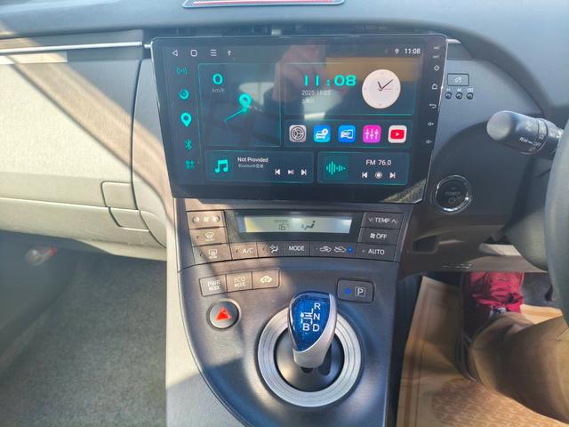 プリウス Ｓ　お客様直接買取車両　ディスプレイオーディオ　Ｂｌｕｅｔｏｏｔｈ　ＥＴＣ　電格ミラー　バックカメラ　ラゲッジカバー　１８００ｃｃ　エアバッグＡＢＳ　スマートキー×２　プッシュスタート（25枚目）