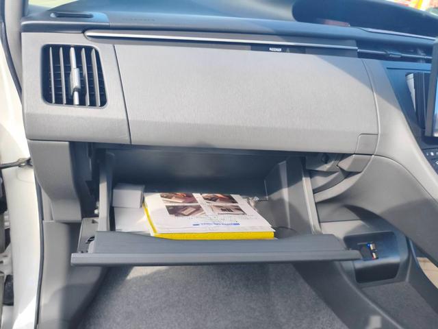 プリウス Ｓ　お客様直接買取車両　ディスプレイオーディオ　Ｂｌｕｅｔｏｏｔｈ　ＥＴＣ　電格ミラー　バックカメラ　ラゲッジカバー　１８００ｃｃ　エアバッグＡＢＳ　スマートキー×２　プッシュスタート（40枚目）