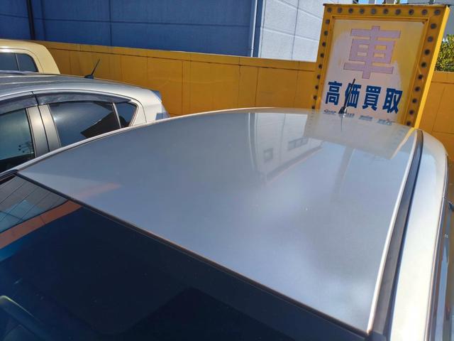 フィットハイブリッド Ｌパッケージ　お客様直接買取車両　純正ナビＴＶ　Ｂｌｕｅｔｏｏｔｈ　ＣＤ　ＤＶＤ　電格ミラー　スマートキー×２　プッシュスタート　ＥＴＣ　バックカメラ　オートライト　１５００ｃｃ（11枚目）