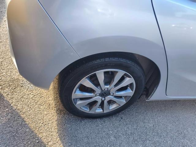 フィットハイブリッド Ｌパッケージ　お客様直接買取車両　純正ナビＴＶ　Ｂｌｕｅｔｏｏｔｈ　ＣＤ　ＤＶＤ　電格ミラー　スマートキー×２　プッシュスタート　ＥＴＣ　バックカメラ　オートライト　１５００ｃｃ（57枚目）