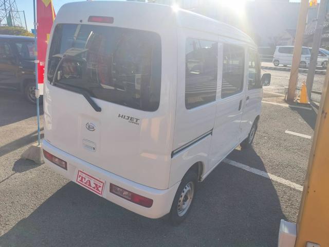 ハイゼットカーゴ ＤＸ　デラックス　６６０ｃｃ　ＥＴＣ　ナビ　ＤＶＤ　ＣＤ　バックカメラ　エアコンパワステアリング　パワーウインドー　　集中ドアロック　キーレス付き　車検Ｒ９・９月（15枚目）