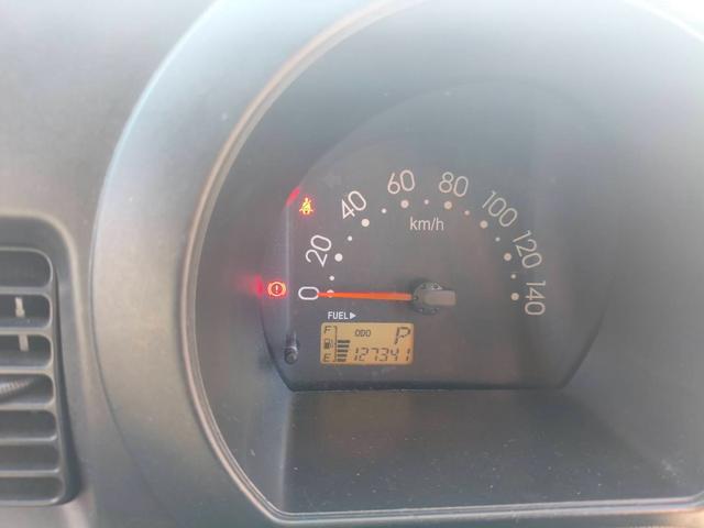 ハイゼットカーゴ ＤＸ　デラックス　６６０ｃｃ　ＥＴＣ　ナビ　ＤＶＤ　ＣＤ　バックカメラ　エアコンパワステアリング　パワーウインドー　　集中ドアロック　キーレス付き　車検Ｒ９・９月（28枚目）