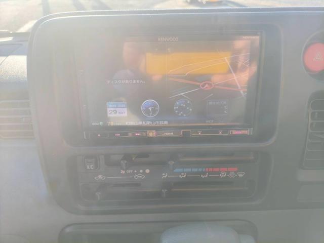 ハイゼットカーゴ ＤＸ　デラックス　６６０ｃｃ　ＥＴＣ　ナビ　ＤＶＤ　ＣＤ　バックカメラ　エアコンパワステアリング　パワーウインドー　　集中ドアロック　キーレス付き　車検Ｒ９・９月（31枚目）