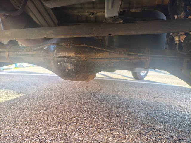 ハイゼットカーゴ ＤＸ　デラックス　６６０ｃｃ　ＥＴＣ　ナビ　ＤＶＤ　ＣＤ　バックカメラ　エアコンパワステアリング　パワーウインドー　　集中ドアロック　キーレス付き　車検Ｒ９・９月（58枚目）