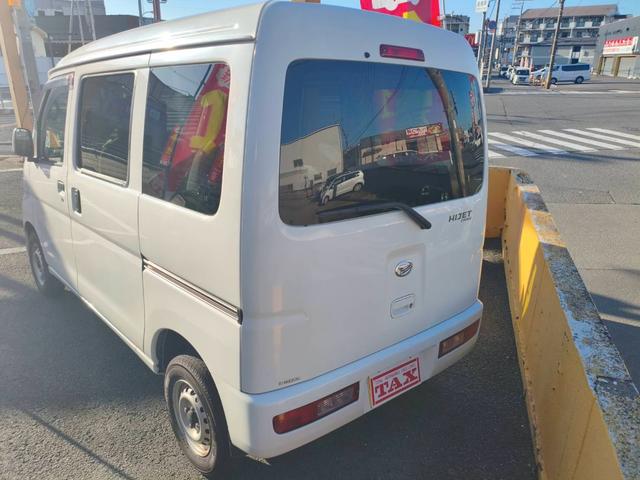 ハイゼットカーゴ ＤＸ　デラックス　６６０ｃｃ　ＥＴＣ　ナビ　ＤＶＤ　ＣＤ　バックカメラ　エアコンパワステアリング　パワーウインドー　　集中ドアロック　キーレス付き　車検Ｒ９・９月（63枚目）