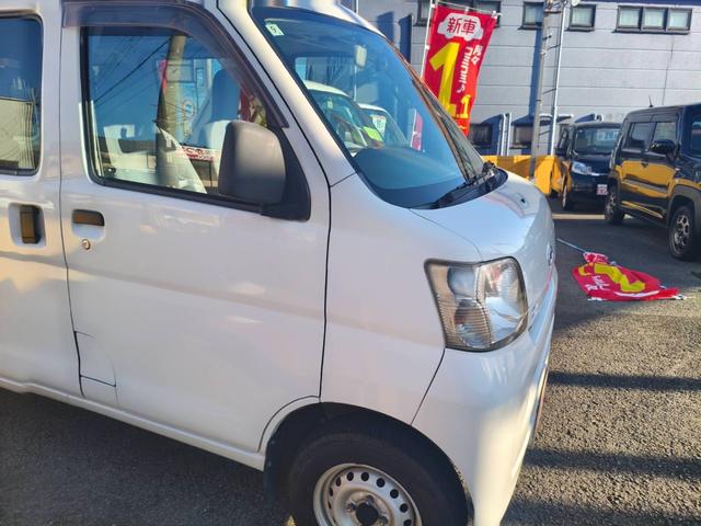 ハイゼットカーゴ ＤＸ　デラックス　６６０ｃｃ　ＥＴＣ　ナビ　ＤＶＤ　ＣＤ　バックカメラ　エアコンパワステアリング　パワーウインドー　　集中ドアロック　キーレス付き　車検Ｒ９・９月（70枚目）