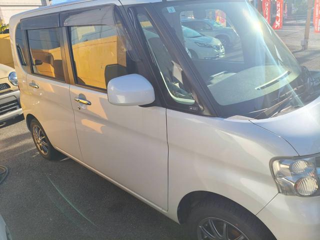 タント Ｘスペシャル　純正ナビ　フルセグＴＶ　Ｂｌｕｅｔｏｏｔｈ　バックカメラ　ＣＤ　ＤＶＤ　　　電格ミラー　Ｗエアバック　ＡＢＳ（4枚目）