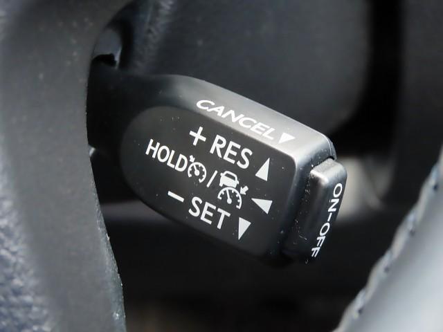 アルファード ２．５Ｓ　タイプゴールド　イモビ　バックモニタ－　ＬＥＤランプ　リアオートエアコン　点検記録簿　エアコン　横滑防止装置　アルミ　パワーウィンドウ　ＡＢＳ　キーレス　メモリーナビ　エアバッグ　パワステ　クルーズＣ　スマキー（12枚目）