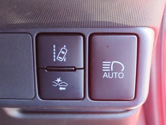 アクア Sスタイルブラック 記録簿あり バックモニタ- 地デジフルセグ ナビTV イモビライザー LEDライト スマートキープッシュスタート ETC付き Wエアバッグ キーフリ メモリーナビゲーション 横滑り防止装置付き ABS(9枚目)