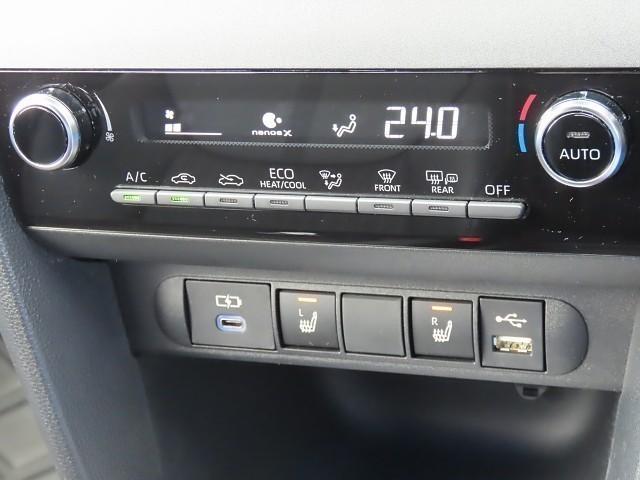 ヤリスクロス Ｚ　バックモニタ　横滑り防止システム　イモビ　カーテンエアバッグ　ナビ　クルーズＣ　エアコン　スマートキ－　アルミ　キーフリー　パワステ　ダブルエアバック　ＬＥＤヘット　エアバッグ　記録簿有　ＡＢＳ（12枚目）