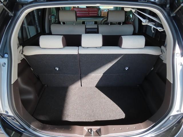 パッソ プラスハナ　Ｇパッケージ　ワンセグＴＶ　セキュリティアラーム　整備点検記録簿　ＥＴＣ　オートエアコン　ナビＴＶ　スマートキー　横滑防止装置　エアバッグ　パワステ　全席ＰＷ　アルミホイル　ＡＢＳ　キーレス　メモリーナビ（13枚目）