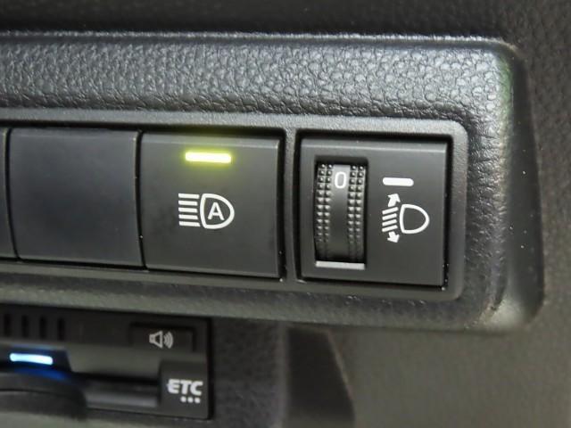 �u�I�[�g�}�`�b�N�n�C�r�[���v�t���ł��I��s�Ԃ�Ό��Ԃ̃��C�g��F�����A�n�C�r�[���ƃ��[�r�[���������Ő؂�ւ���@�\�ł��I