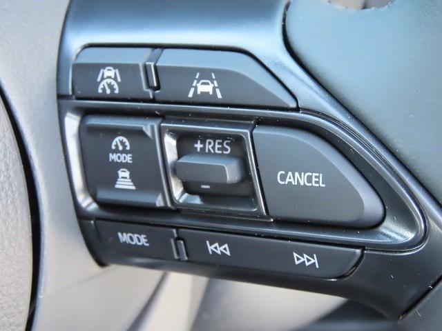 シエンタ ハイブリッドＺ　ＴＳＳ　エアバック　キーレスエントリー　イモビライザー　ＴＶ　整備記録簿　バックモニター　ＬＥＤヘッドライト　ＥＴＣ車載器　横滑り防止　スマートキー　オートエアコン　サイドエアバッグ　ＷＳＲＳ　ＡＢＳ（12枚目）