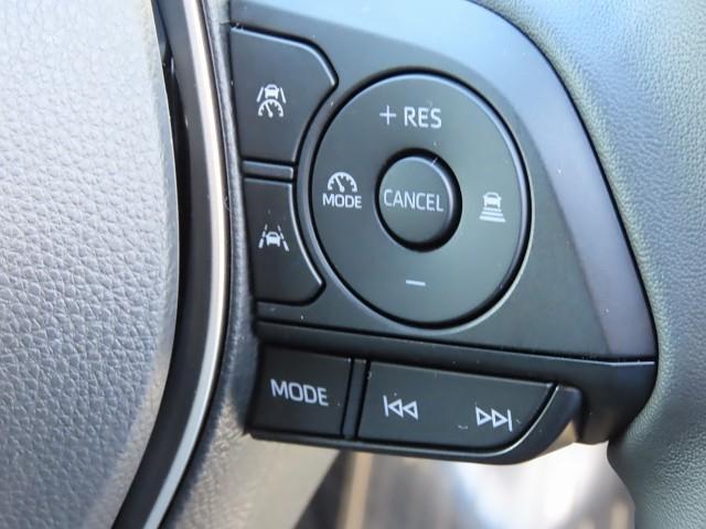 カローラクロス ハイブリッド Z PCS フルセグテレビ LEDヘッドライト Bカメラ TV インテリジェントキー キーフリー アルミホイール ETC 盗難防止 オートエアコン 記録簿 エアバッグ ABS オートクルーズ ESC(18枚目)