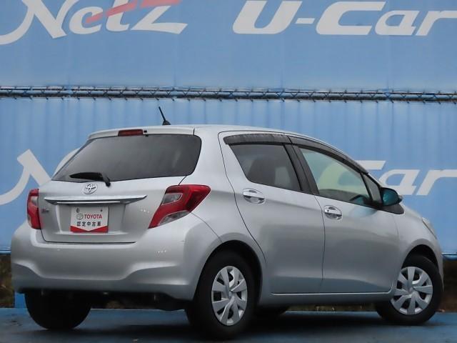 ヴィッツ 1.3F LEDエディション Bカメラ 衝突軽減ブレーキ ワンセグテレビ ETC車載器 整備点検記録簿 LEDヘッドライト スマートキー&プッシュスタート キーフリーシステム エアコン 横滑り防止 デュアルエアバック ABS(6枚目)