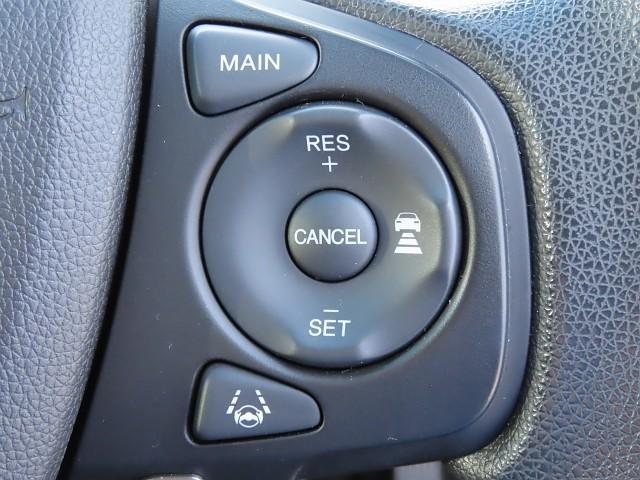 フリードハイブリッド ハイブリッド・Gホンダセンシング 軽減ブレーキ キーフリーシステム 記録簿 メモリーナビ 後カメラ Aクルーズ 地デジフルセグTV LEDヘッドランプ 横滑防止 パワーウインドウ ETC付 両席エアバック エアバッグ ナビTV ABS(10枚目)