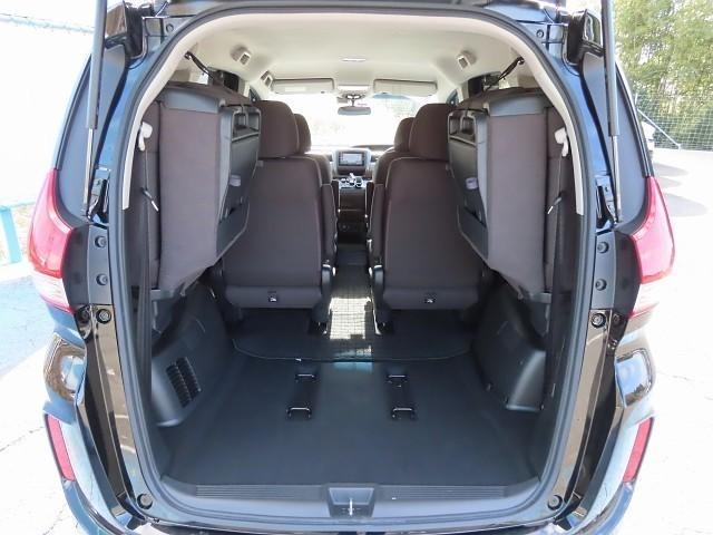 フリードハイブリッド ハイブリッド・Gホンダセンシング 軽減ブレーキ キーフリーシステム 記録簿 メモリーナビ 後カメラ Aクルーズ 地デジフルセグTV LEDヘッドランプ 横滑防止 パワーウインドウ ETC付 両席エアバック エアバッグ ナビTV ABS(16枚目)