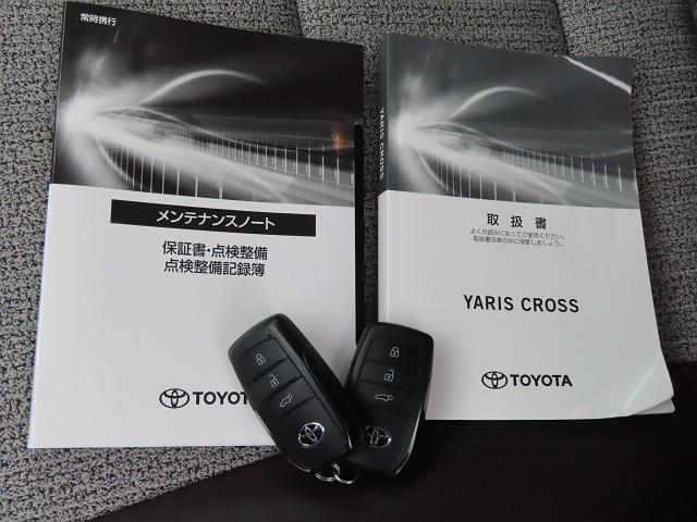 ヤリスクロス ハイブリッドＺ　インテリジェントキー　アルミホイル　ＬＥＤライト　リアカメラ　ナビ　クルーズコントロール　整備記録簿　横滑り防止システム　メモリーナビゲーション　電動シ－ト　パワステ　オートエアコン　キーフリー（20枚目）
