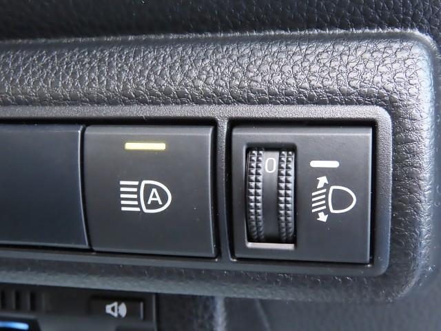 �u�I�[�g�}�`�b�N�n�C�r�[���v�t���ł��I��s�Ԃ�Ό��Ԃ̃��C�g��F�����A�n�C�r�[���ƃ��[�r�[���������Ő؂�ւ���@�\�ł��I