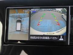 バックモニター付きでガイドラインがモニターに表示され、車庫入れや縦列駐車などの際に役立ちます！ 4