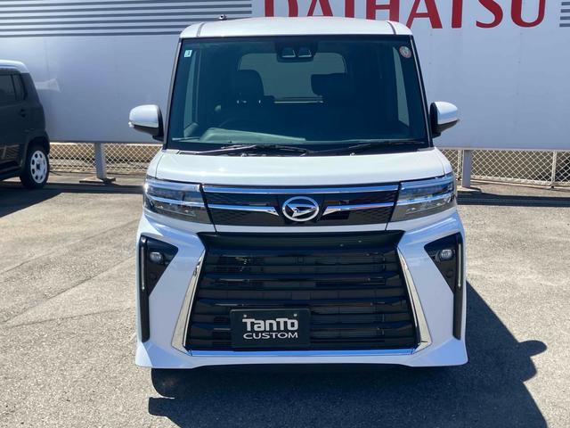 タント カスタムＲＳ　バックカメラ　両側電動スライドドア　クリアランスソナー　衝突被害軽減システム　オートライト　ＬＥＤヘッドランプ　スマートキー　アイドリングストップ　電動格納ミラー　シートヒーター　ベンチシート　ＣＶＴ（12枚目）