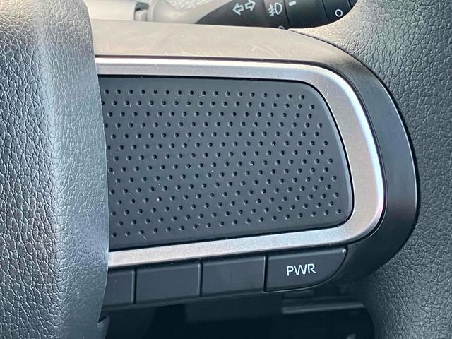 タント カスタムＸ　バックカメラ　両側電動スライドドア　クリアランスソナー　衝突被害軽減システム　オートライト　ＬＥＤヘッドランプ　スマートキー　アイドリングストップ　電動格納ミラー　シートヒーター　ベンチシート　ＣＶＴ（10枚目）