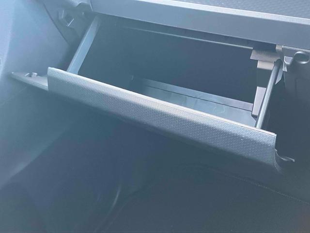 タント カスタムＸ　バックカメラ　両側電動スライドドア　クリアランスソナー　衝突被害軽減システム　オートライト　ＬＥＤヘッドランプ　スマートキー　アイドリングストップ　電動格納ミラー　シートヒーター　ベンチシート　ＣＶＴ（49枚目）