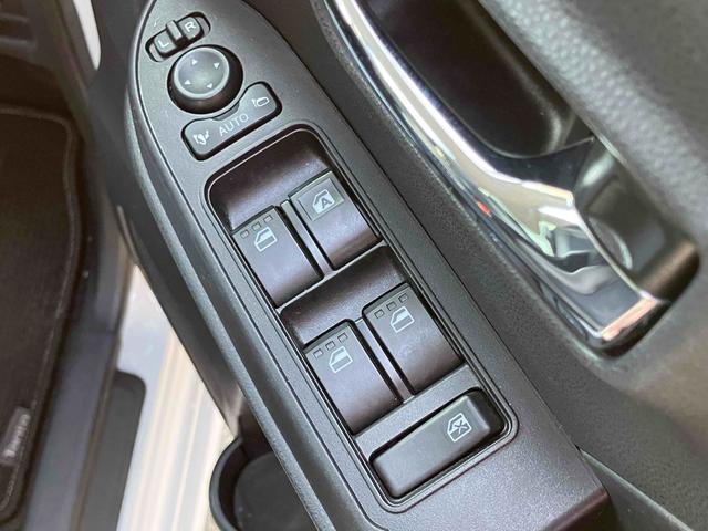 タント ＲＳ　スローパー　福祉車輌　ＥＴＣ　全周囲カメラ　両側電動スライドドア　ナビ　クリアランスソナー　衝突被害軽減システム　オートライト　スマートキー　アイドリングストップ　電動格納ミラー　スローパー　福祉車両（11枚目）