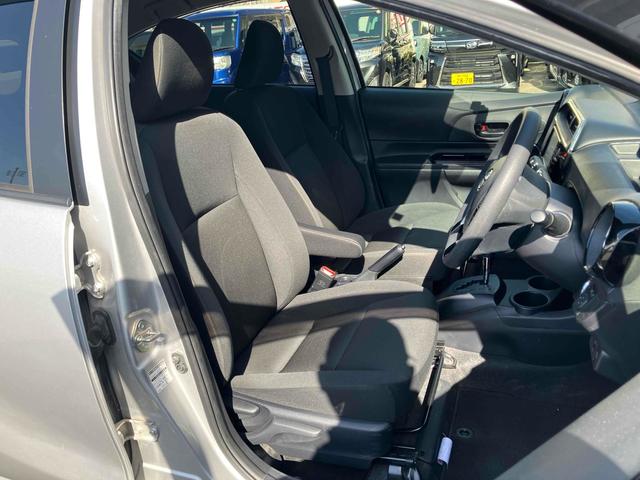 アクア Ｓスタイルブラック　ドライブレコーダー　ＥＴＣ　バックカメラ　ナビ　ＴＶ　クリアランスソナー　レーンアシスト　衝突被害軽減システム　オートマチックハイビーム　オートライト　スマートキー　電動格納ミラー　シートヒーター（42枚目）