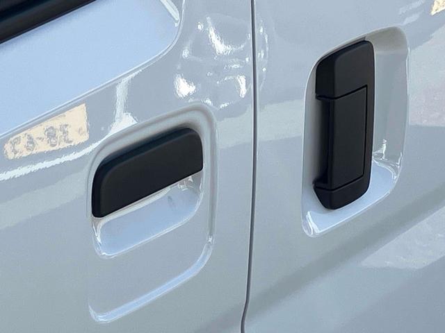 当店のお車をご覧いただきましてありがとうございます。お車についてのご質問やお見積りのご依頼、ご購入にあたってのご相談などお気軽にお問い合わせ下さい！