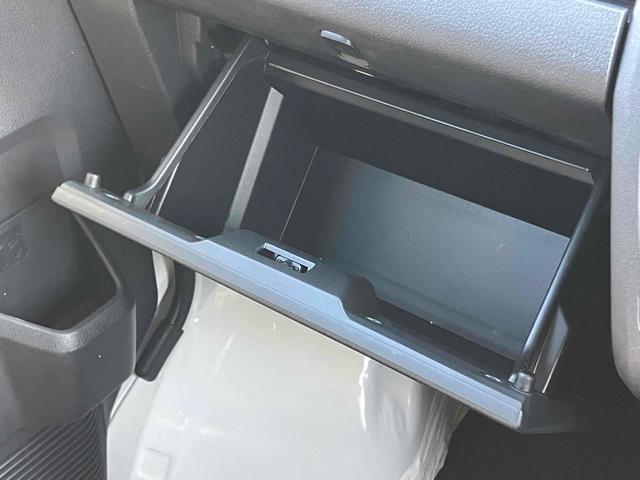 この度は当店のお車をご覧になっていただき、誠にありがとうございます。じっくり現車確認して頂けるよう、ご準備を致します！