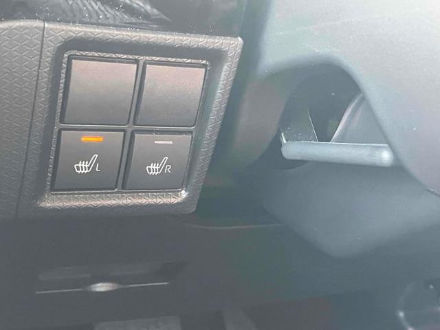 タント 　バックカメラ　両側電動スライドドア　クリアランスソナー　衝突被害軽減システム　オートライト　スマートキー　アイドリングストップ　電動格納ミラー　シートヒーター　ベンチシート　ＣＶＴ　ＥＳＣ　ＵＳＢ（6枚目）