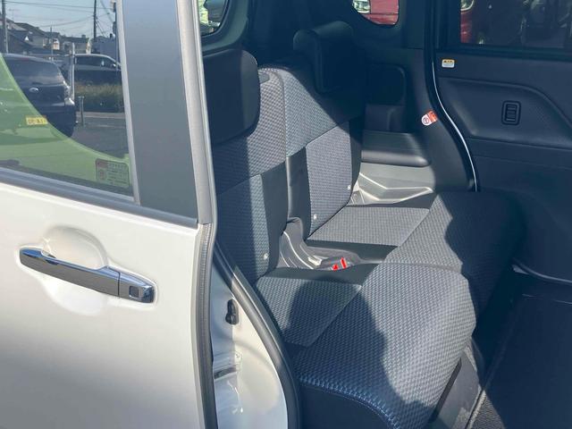 タント 　バックカメラ　両側電動スライドドア　クリアランスソナー　衝突被害軽減システム　オートライト　スマートキー　アイドリングストップ　電動格納ミラー　シートヒーター　ベンチシート　ＣＶＴ　ＥＳＣ　ＵＳＢ（39枚目）