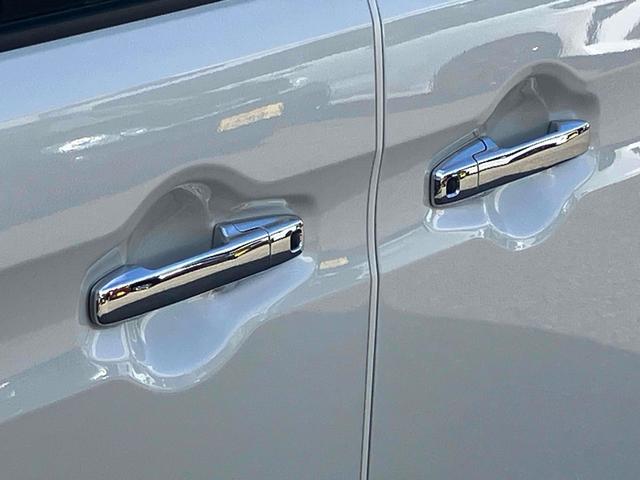 スペーシアカスタム 　ドライブレコーダー　ＥＴＣ　全周囲カメラ　両側電動スライドドア　ナビ　ＴＶ　クリアランスソナー　オートクルーズコントロール　レーンアシスト　衝突被害軽減システム　オートライト　スマートキー（22枚目）